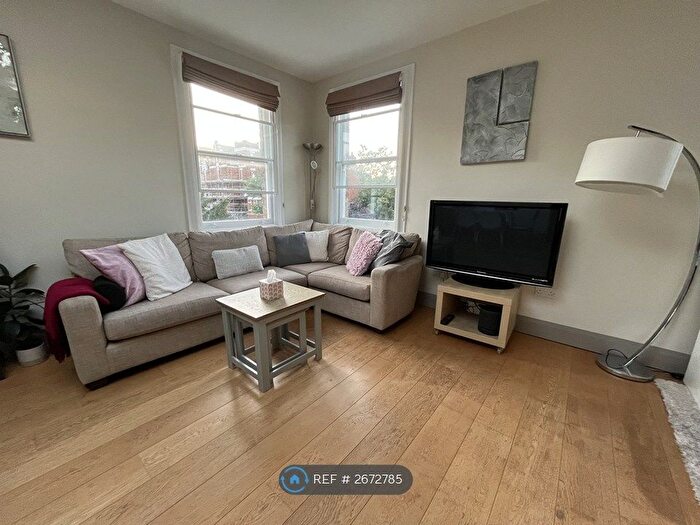2 Bedroom Flat To Rent In London, London, NW6