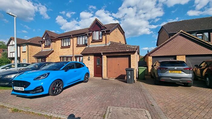 3 Bedroom Semi-Detached House To Rent In Swindon, Wiltshire, SN5