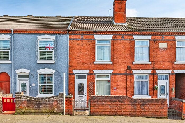 2 Bedroom Terraced House For Sale In Queens Road North, Eastwood, Nottingham, NG16