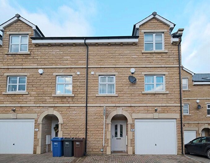 3 Bedroom Semi-Detached House To Rent In Robinson Fold, Barnoldswick, Lancashire, BB18