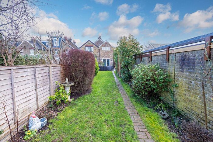 3 Bedroom Property For Sale In Albany Road, Windsor, SL4