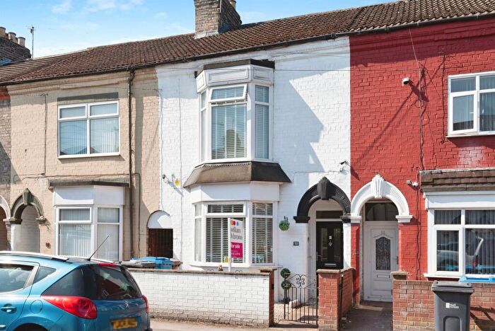 3 Bedroom Terraced House For Sale In Jalland Street, Hull, HU8