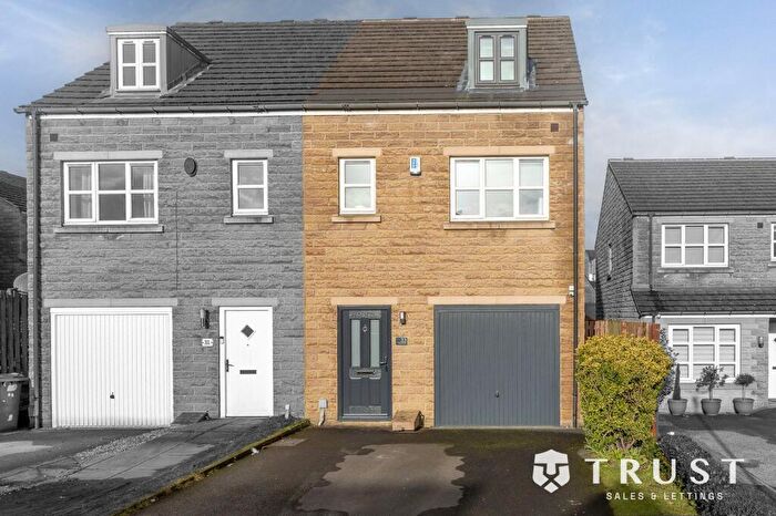 3 Bedroom Semi Detached House For Sale In Honey Hall Ing, Huddersfield, HD2