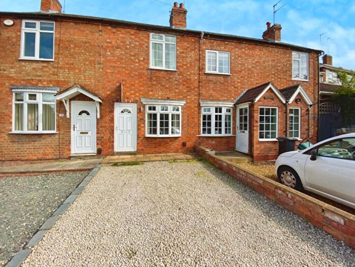 2 Bedroom Terraced House To Rent In Alcester Road, Stratford-upon-Avon, CV37