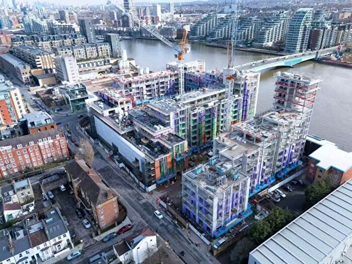 1 Bedroom Flat For Sale In Carnwath Road, London, SW6