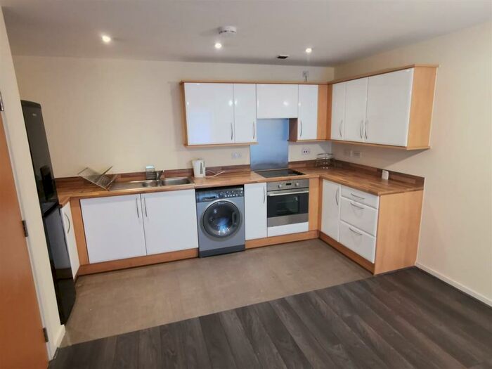 1 Bedroom Apartment To Rent In Hollins Bank Court, Blackburn, BB2