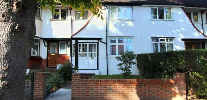 5 Bedroom Terraced House To Rent In The Broadway, Gunnersbury Lane, London, W3