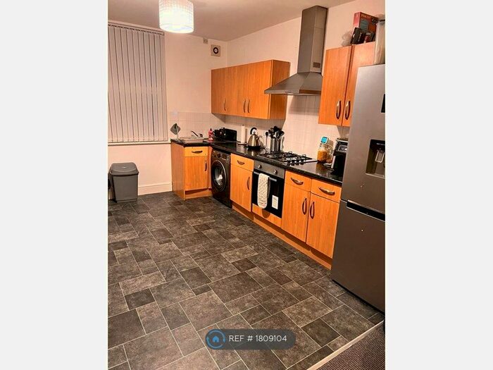 2 Bedroom Flat To Rent In Norma Road, Liverpool, L22
