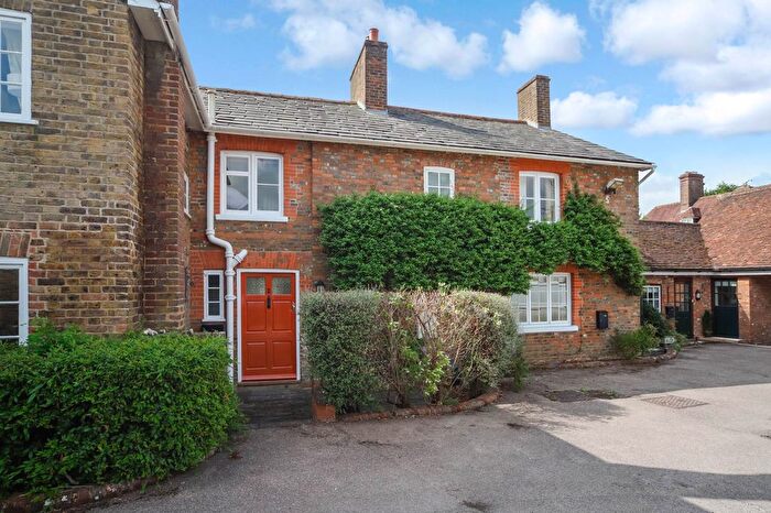 3 Bedroom Cottage To Rent In Norcott Hall, Berkhamsted, HP4