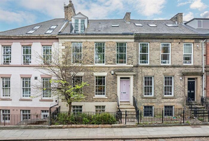 5 Bedroom Terraced House For Sale In North Terrace, Spital Tounges, NE2