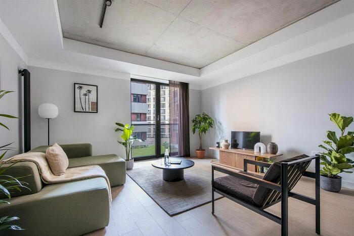 1 Bedroom Flat To Rent In Chorlton Street, Manchester, M1