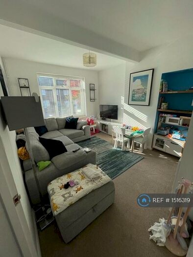 3 Bedroom Terraced House To Rent In Sedgebrook Road, London, SE3