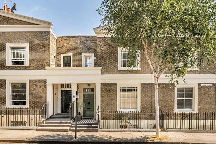 3 Bedroom End Of Terrace House To Rent In Lloyd Square, Clerkenwell, WC1X