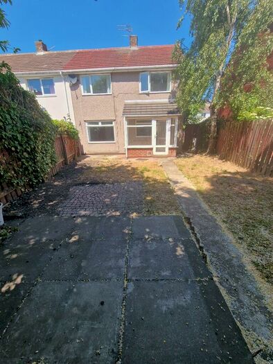 3 Bedroom Semi-Detached House To Rent In Bunyan Avenue, South Shields, Tyne And Wear, NE34
