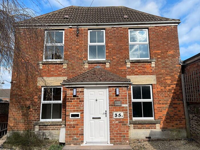3 Bedroom Detached House To Rent In Harford Street, Trowbridge, BA14