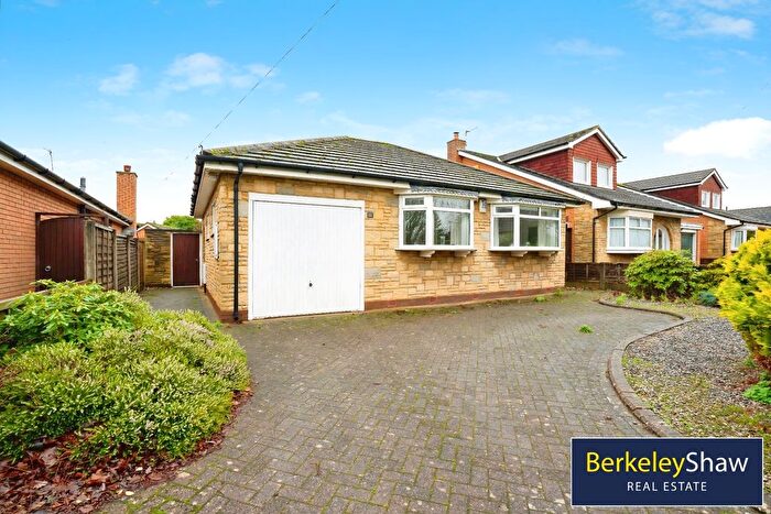 3 Bedroom Detached Bungalow For Sale In Kings Road, Formby, Liverpool, L37