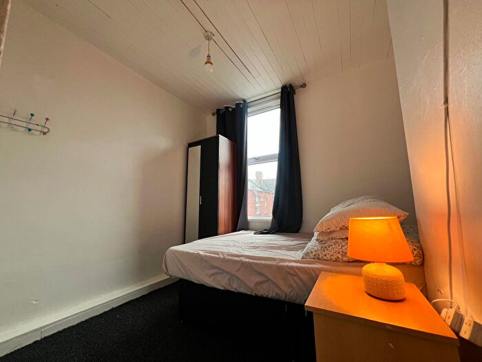 5 Bedroom Terraced House To Rent In Park View, Holbeck, Leeds, LS11