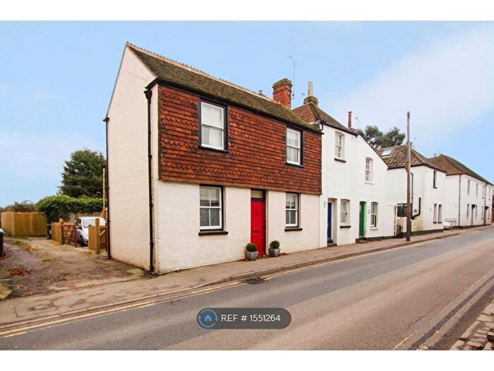 3 Bedroom End Of Terrace House To Rent In High Street, Canterbury, CT3