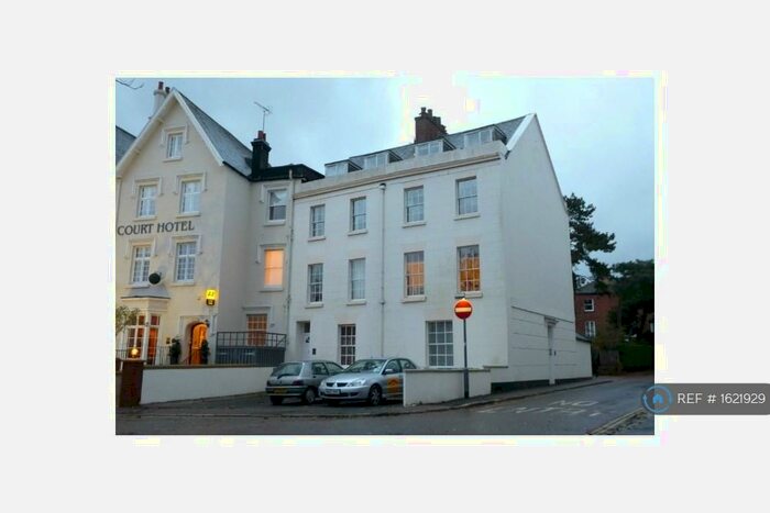 1 Bedroom Flat To Rent In Redvers Court, Exeter, EX4