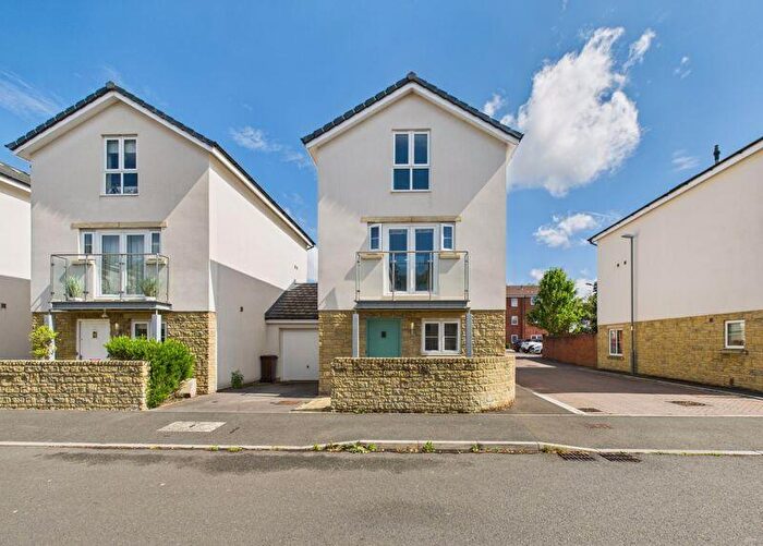 4 Bedroom Detached House For Sale In Nightingale Way, Midsomer Norton, BA3