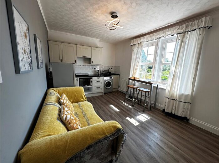 1 Bedroom Property To Rent In First Floor East Wing, Seaview, PO34