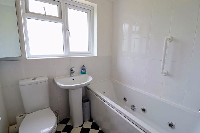 2 Bedroom Semi-Detached House For Sale In Aintree Close, Bletchley, Milton Keynes, MK3