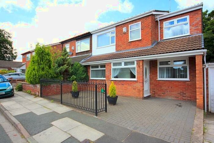 4 Bedroom Semi-Detached House To Rent In Watergate Way, Woolton, Liverpool, L25