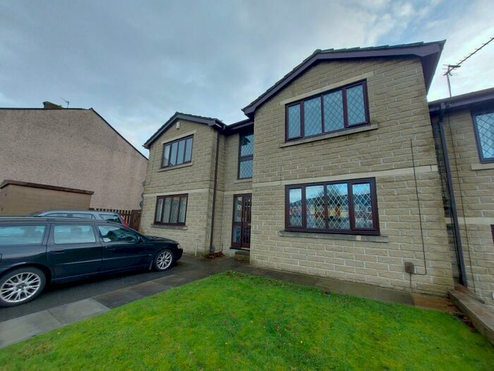 2 Bedroom Apartment To Rent In Peach Bank House, Tetlow Street, Middleton, Manchester, M24