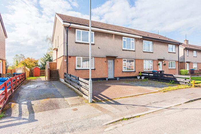 2 Bedroom Flat For Sale In Broomlands Drive, Dumfries, DG2