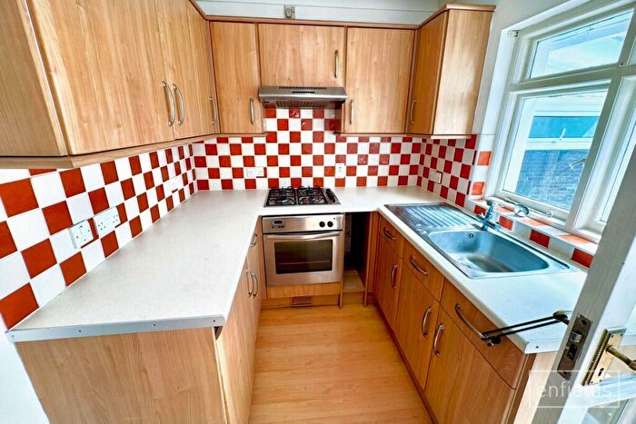 2 Bedroom Bungalow For Sale In Coxford Drove, Southampton, SO16