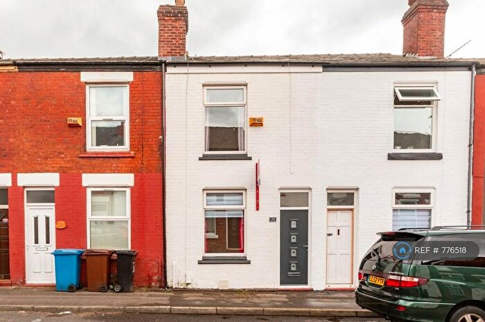 2 Bedroom Terraced House To Rent In Victoria Road, Stockport, SK1
