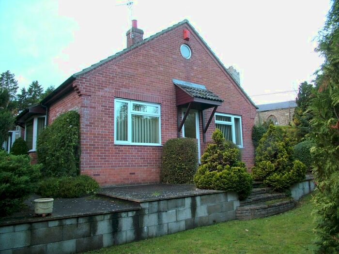 2 Bedroom Property For Sale In Ipswich Road, Newton Flotman, Norwich NR15