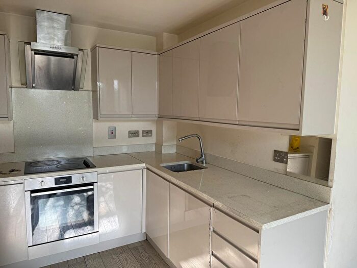 1 Bedroom Flat To Rent In Flat, - Northolt Road, Harrow, HA2