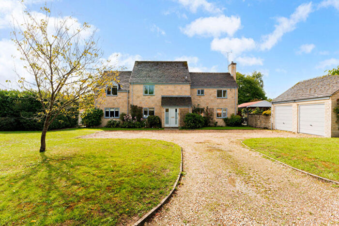 5 Bedroom Detached House For Sale In Hatherop, Cirencester, GL7