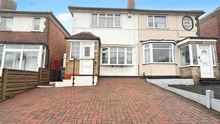 2 Bedroom Semi-Detached House For Sale In Thurlestone Road, Longbridge, Birmingham, B31