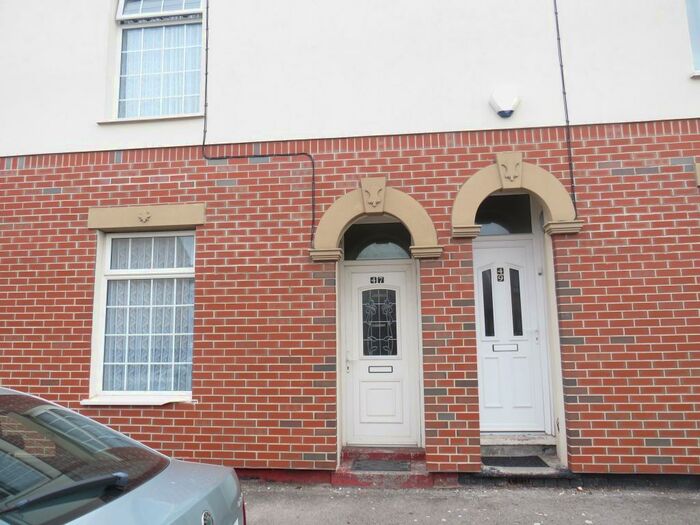 3 Bedroom House To Rent In Walliker Street, Hull, HU3