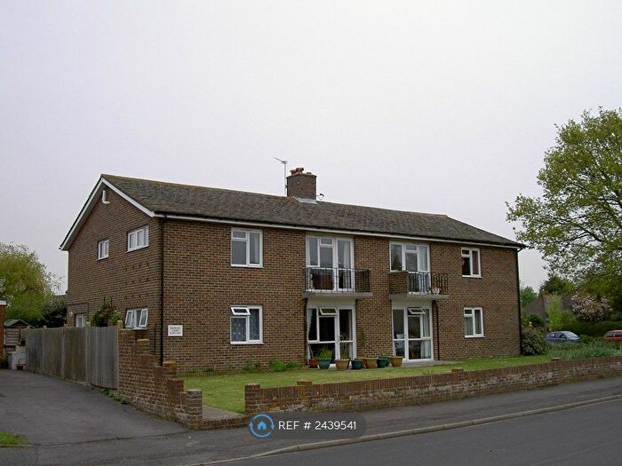 2 Bedroom Flat To Rent In Oakwood Court, Bognor Regis, PO21