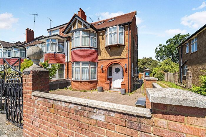 5 Bedroom Semi Detached House To Rent In Brunswick Road, London, W5