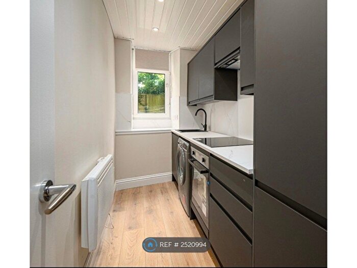 1 Bedroom Flat To Rent In Gibson Terrace, Dundee, DD4