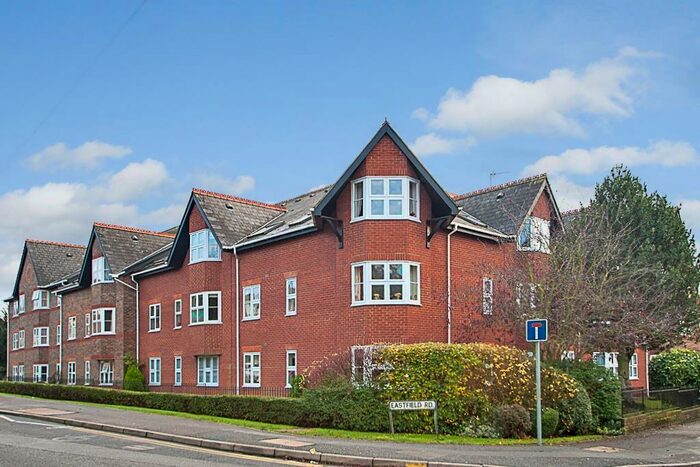 2 Bedroom Retirement Property To Rent In Eastfield Road, Brentwood, Essex, CM14