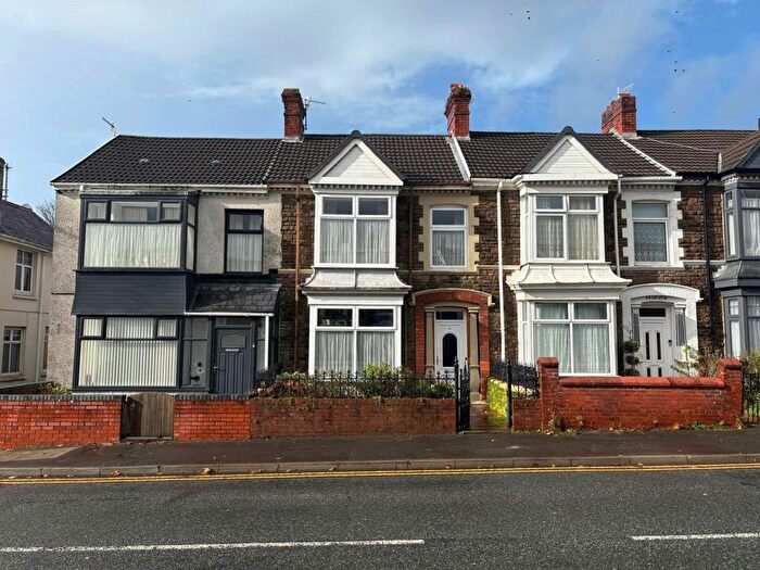 4 Bedroom Terraced House For Sale In Felinfoel Road, Llanelli, SA15