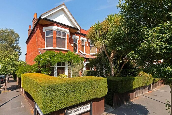 5 Bedroom Semi-Detached House For Sale In Woodwarde Road, Dulwich, London, SE22
