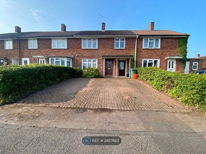 3 Bedroom Terraced House To Rent In Shepherds Lane, Bracknell, RG42