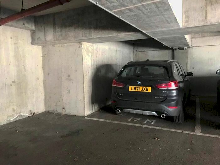 Garage / Parking To Rent In Russell Road, West Kensington, London, W14