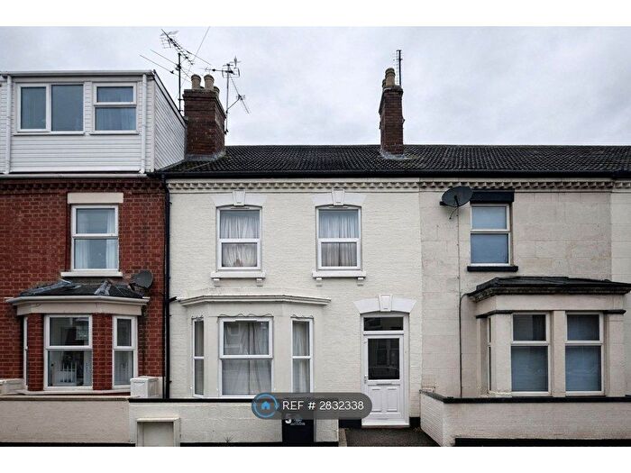 4 Bedroom Terraced House To Rent In Weston Road, Gloucester, GL1