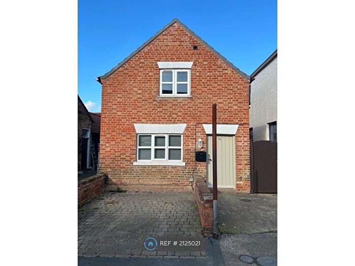 1 Bedroom End Of Terrace House To Rent In Church Street, Peterborough, PE7