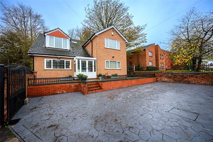 6 Bedroom Detached House For Sale In Parkfield Road, Parkfields, Wolverhampton, West Midlands, WV4