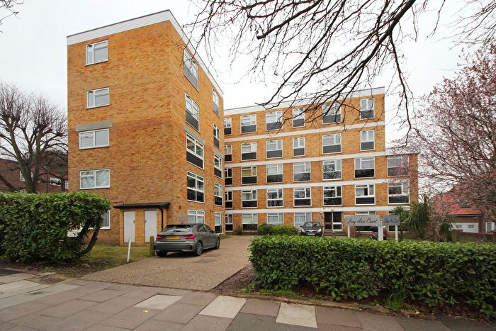 2 Bedroom Flat For Sale In Long Acre Court, W13