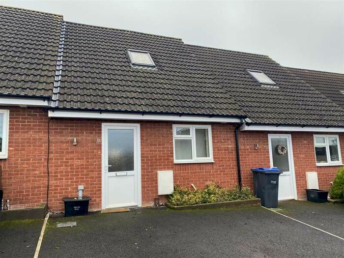 1 Bedroom Bungalow To Rent In Trowbridge, BA14