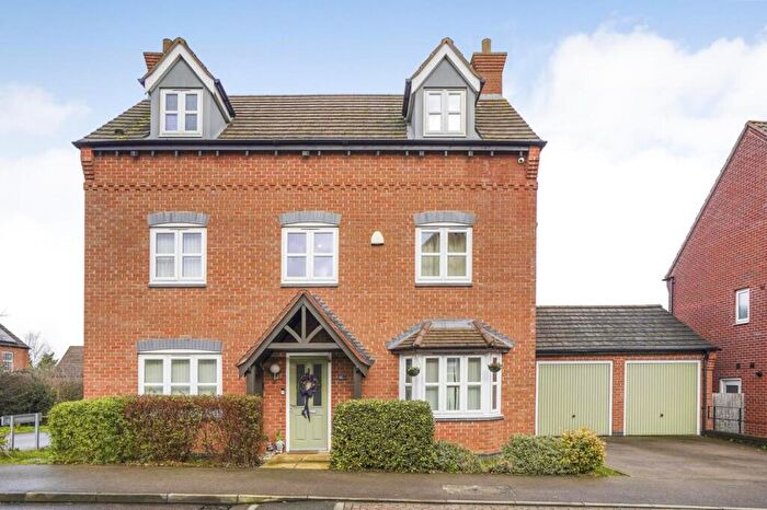 5 Bedroom Detached House For Sale In Olympic Way, Hinckley, LE10